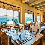 Les 4 Saisons Hotel