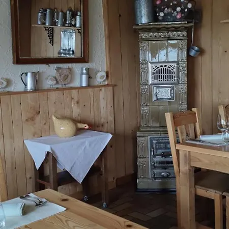 Hotel Les 4 Saisons *