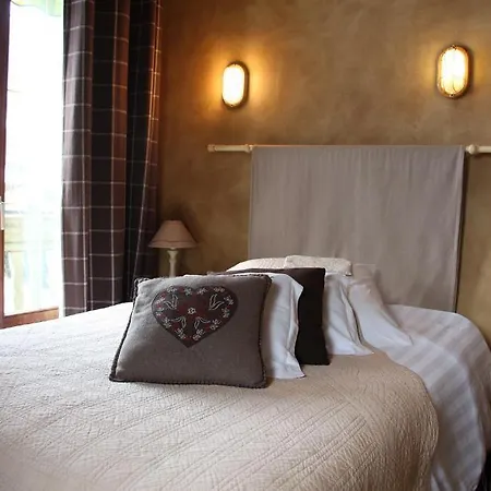 Hotel Les 4 Saisons *