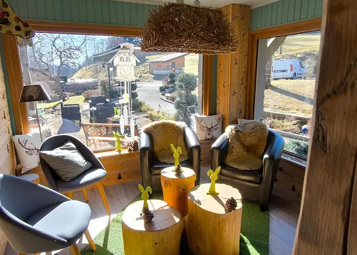 Les 4 Saisons Hotel 3*